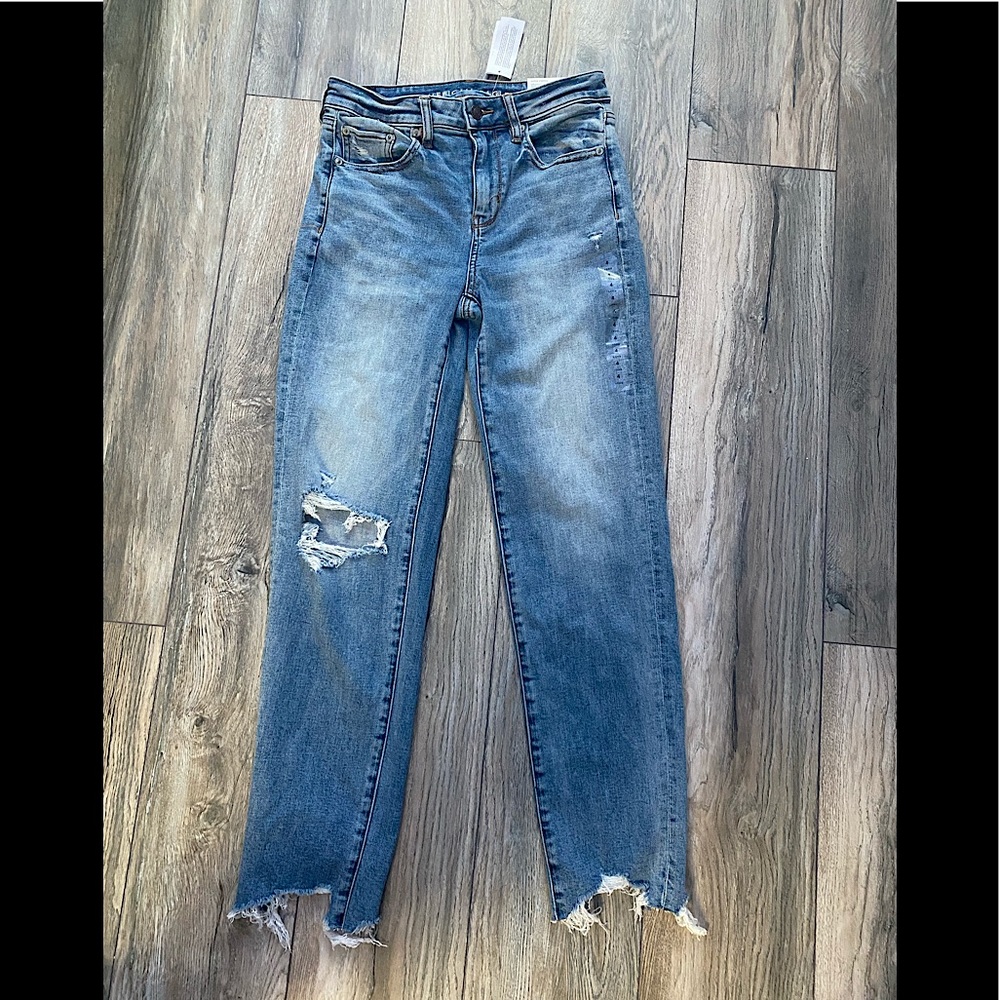 American Eagle Slim Straight Jean, Size 4 Long, Super High Rise, Super Stretch